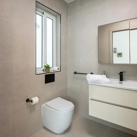 Apartment Gorgeous With Side Sea View 2 St. Paul's Bay
